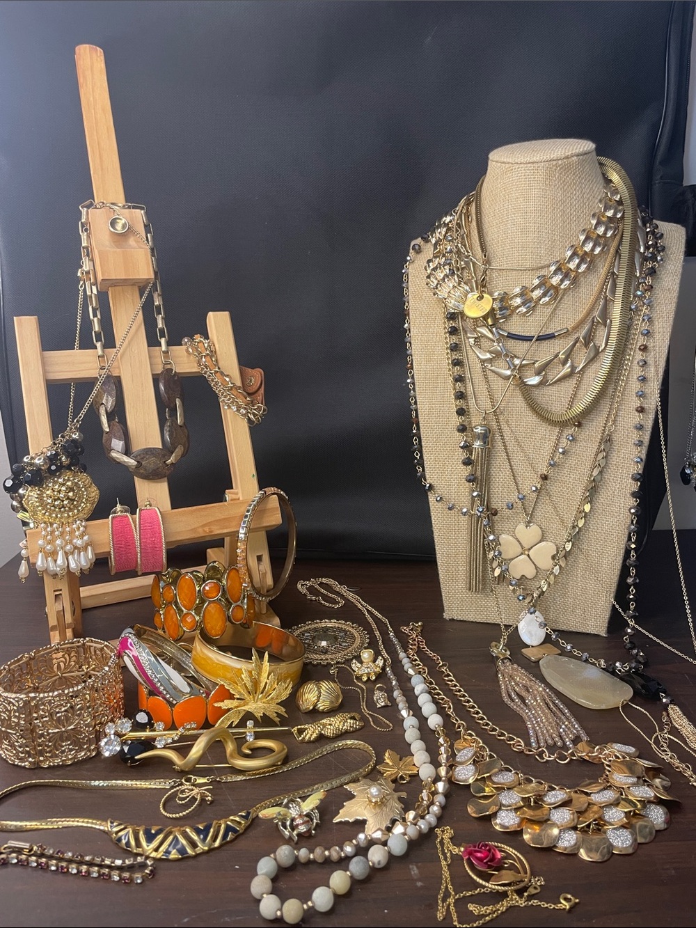Gold tone Jewelry lot